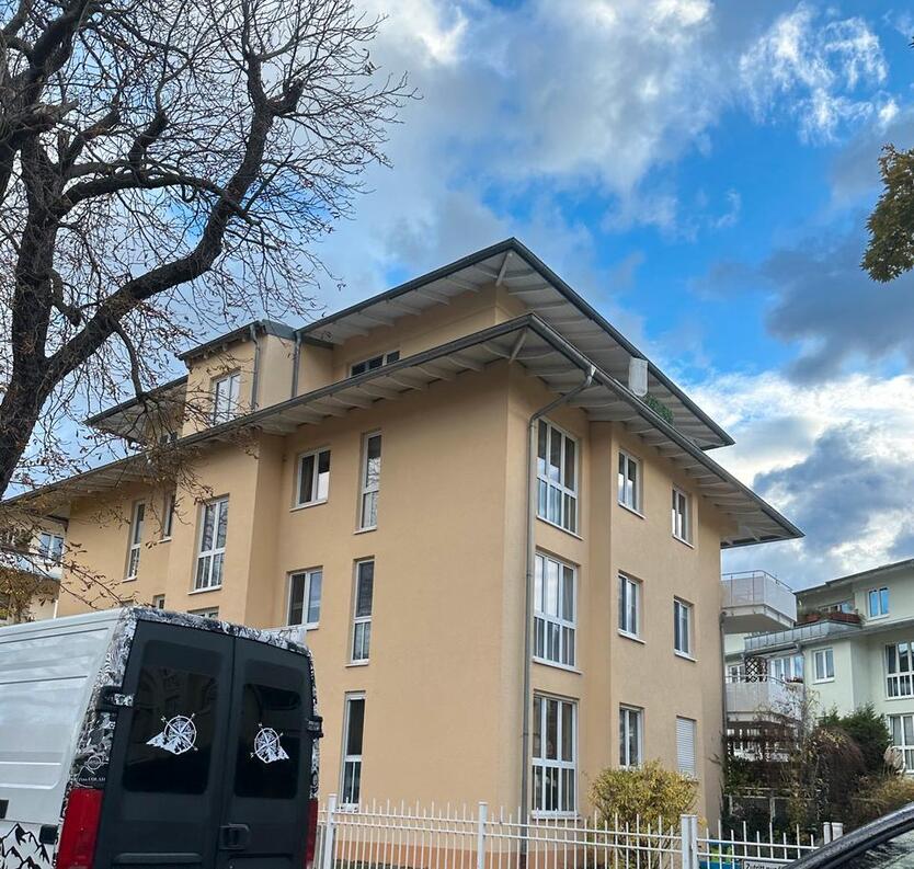 3-Raum Wohnung mit TG-Stellplatz in der Radeberger Vorstadt zimmer