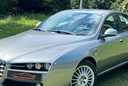 Alfa Romeo 159 122.000 km 3.990 € München 81243
