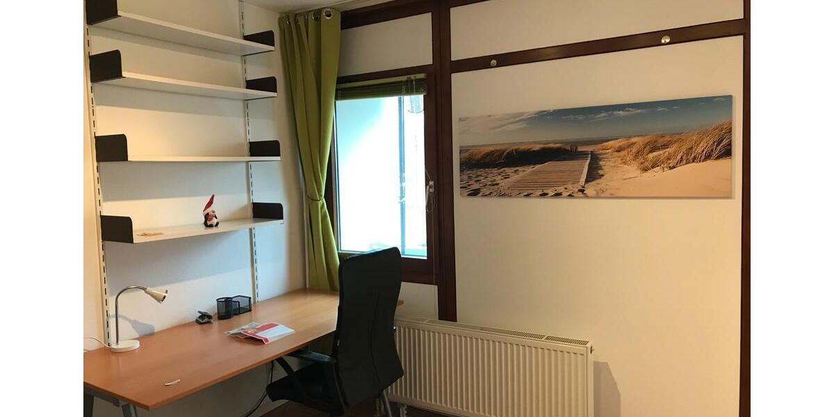 Zwei möblierte Apartments mit Balkon - ideal für Kapitalanleger 1 zimmer