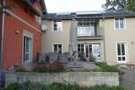 Modernes Einfamilienhaus mit großem Garten und Garage in bester Lage oberhalb von Radebeul-Mitte