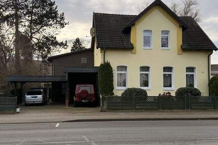 Freistehendes Zweifamilienhaus mit Einliegerwohnung in Sehnde 8 zimmer