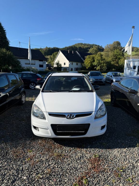 Hyundai i30 164.880 km 2.990 € Niederbrombach 55767