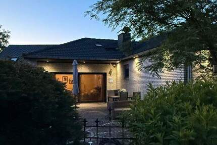 AllesAußerGewöhnlich- Bungalow Einfamilienhaus in bevorzugter Lage von 31234 Edemissen Kernort 4 zimmer