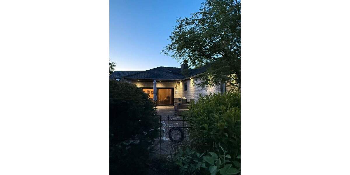 AllesAußerGewöhnlich- Bungalow Einfamilienhaus in bevorzugter Lage von 31234 Edemissen Kernort 4 zimmer