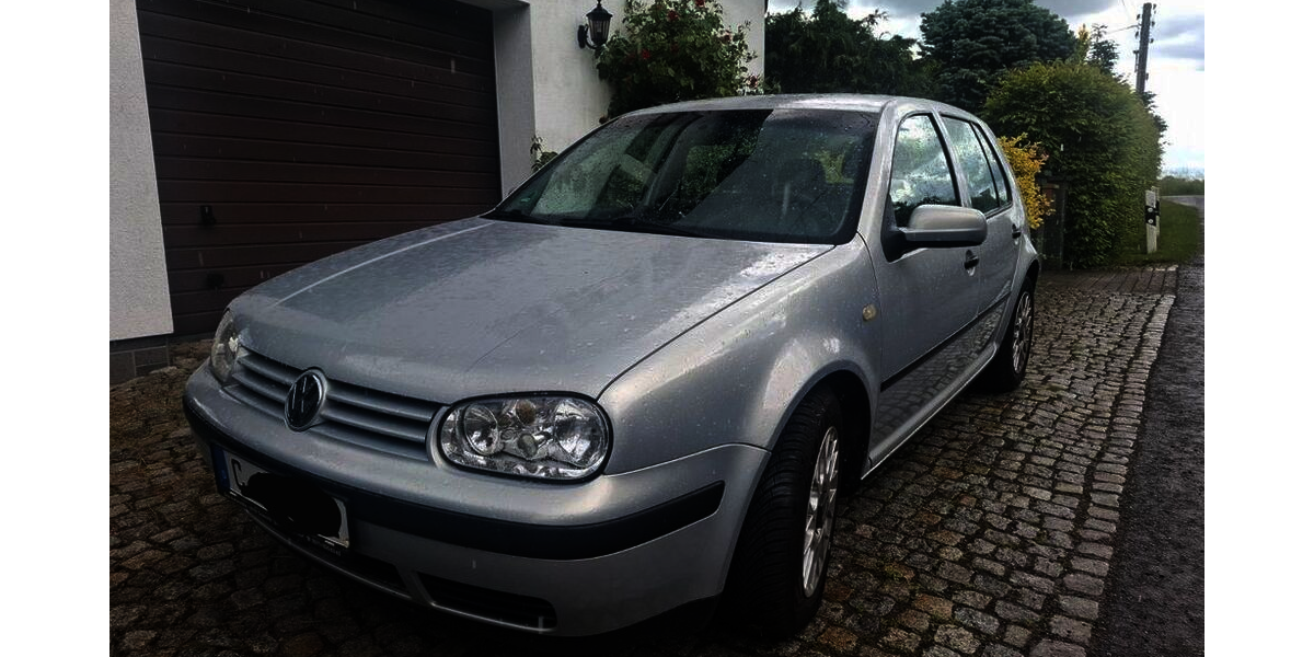 VW Golf 145.000 km 1.290 &euro; Schönbrunn 09429