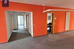 Firmenkomplex mit Garage und Einliegerwohnung 22 zimmer