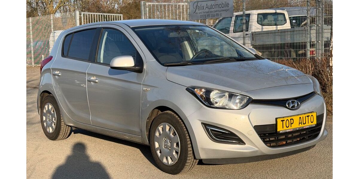 Hyundai i20 169.100 km 3.300 &euro; Rastow 19077