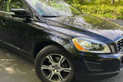 Volvo XC60 181.000 km 8.500 &euro; Iserlohn 58644