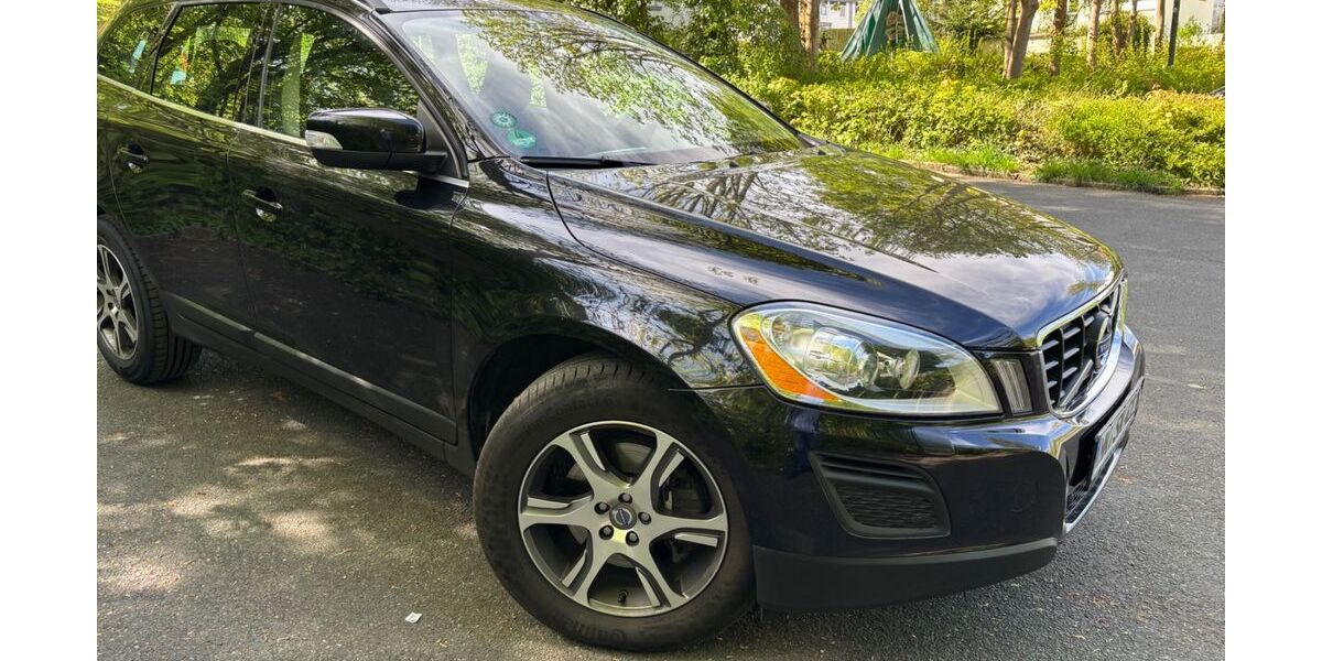 Volvo XC60 181.000 km 8.500 &euro; Iserlohn 58644