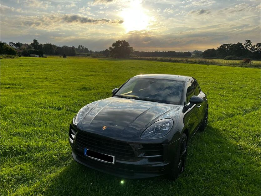 Porsche Macan 65.242 km 51.500 € Odelzhausen 85235