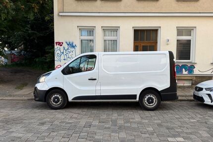 Renault Trafic 180.000 km 7.999 &euro; Leuna 06237