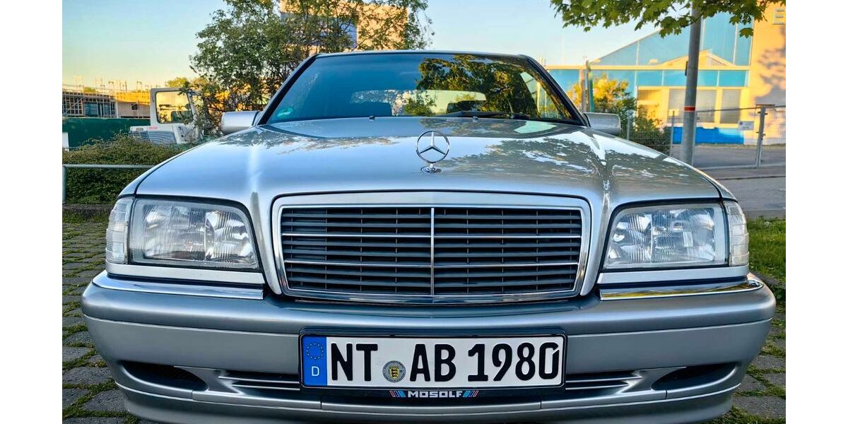 Mercedes-Benz C 180 166.000 km 3.900 &euro; Lenningen 73252