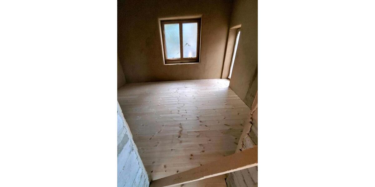 Erdgeschoßwohnung Wustrow (Wendland) - 5 Zimmer, 130 m&sup2;, 1.300&euro; | Angebot:26209894