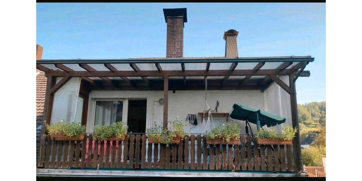Doppelhaushälfte Beverungen - 7 Zimmer, 140 m&sup2;, 250.000&euro; | Angebot:26883498