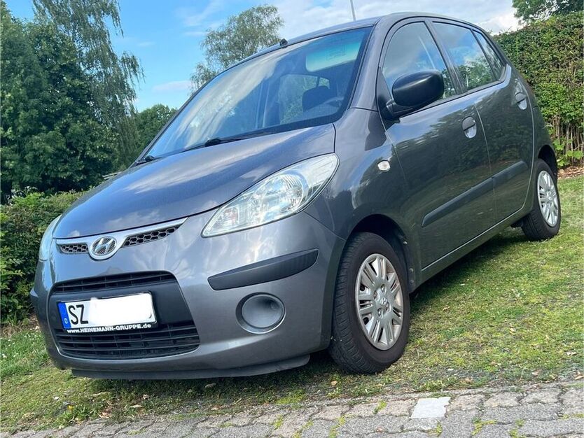i10