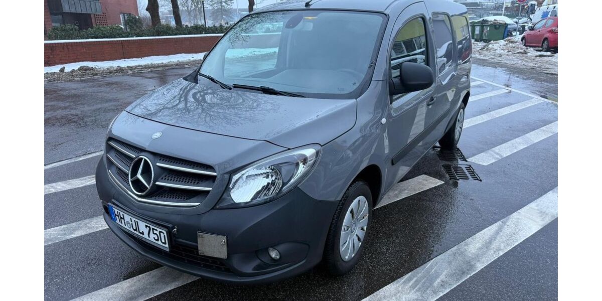 Mercedes-Benz Citan 131.480 km 7.700 &euro; Hamburg 20539