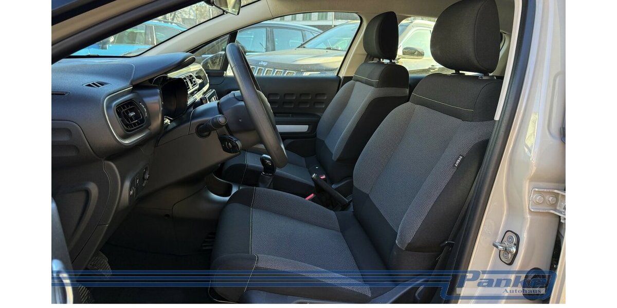 Citroen C3 1.2 PT 82 Feel*LED*BT*Tempo*8Reifen*SpurH* 84.089 km 6.990 &euro; Berlin 13187
