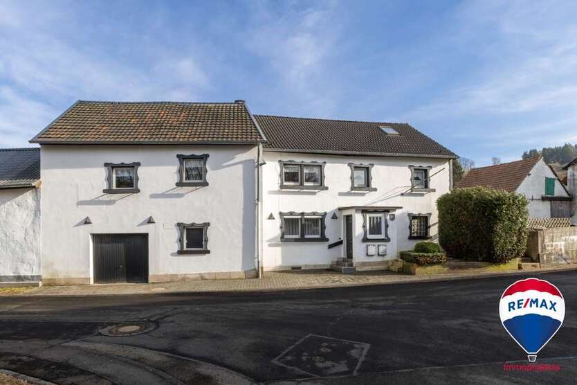 Haus zum Kaufen in Kronenburg 145.000 € 131.46 m²