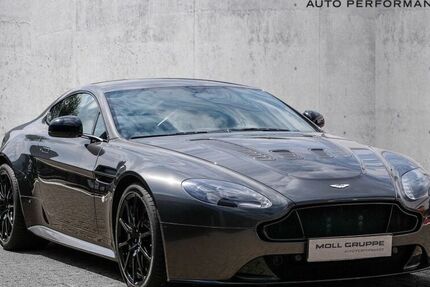 Aston Martin V12 Vantage