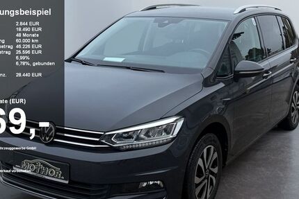 VW Touran 65.957 km 26.629 &euro; Brandenburg 14770