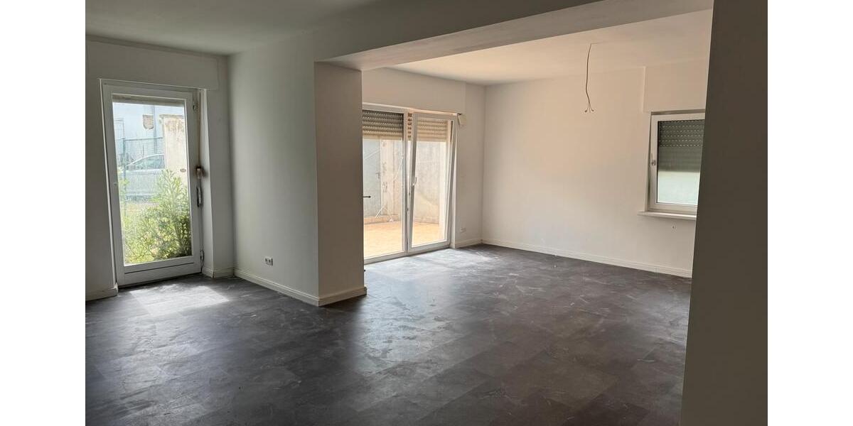 Reihenhaus Viersen Sittard - 5 Zimmer, 148 m&sup2;, 1.700&euro; | Angebot:26547236