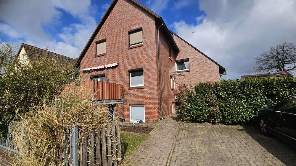 Einfamilienhaus Langenhagen OT Krähenwinkel Krähenwinkel - 10 Zimmer, 260 m&sup2;, 745.000&euro; | Angebot:26935109
