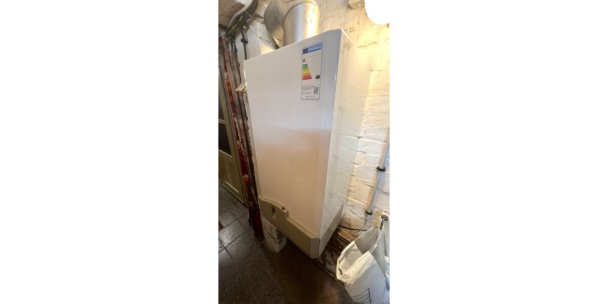 Doppelhaushälfte für die kleine Familie mit gepflegten Grundstück 4 zimmer