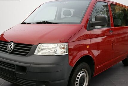 VW T5 Transporter 180.000 km 8.800 &euro; München 80807
