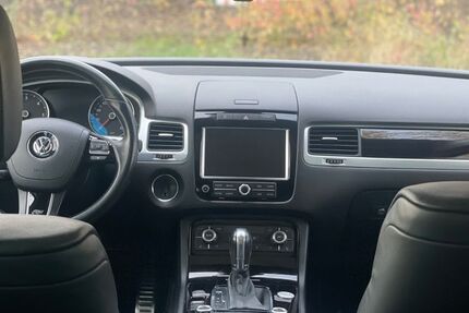 VW Touareg 230.852 km 20.950 &euro; Vechelde 38159