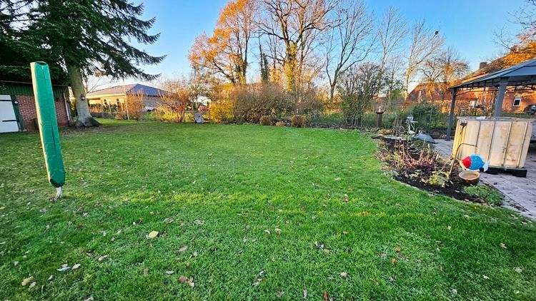 Einfamilienhaus Gnarrenburg - 7 Zimmer, 226 m&sup2;, 265.000&euro; | Angebot:25701486