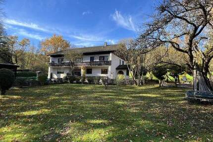 Zweifamilienhaus in Randlage zwischen Viechtach und Prackenbach 1 zimmer