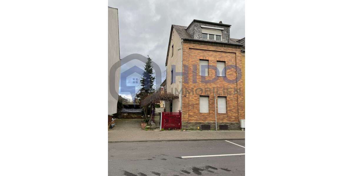 Haus zum Kaufen in Koblenz 245.000 € 139 m² 6 zimmer