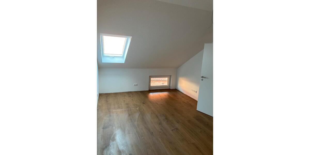 Etagenwohnung Bothel - 3 Zimmer, 90 m&sup2;, 900&euro; | Angebot:26412623