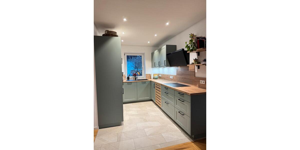 Doppelhaushälfte Reichersbeuern - 6 Zimmer, 170 m&sup2;, 3.200&euro; | Angebot:25150275