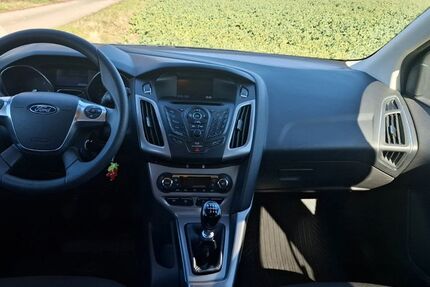 Ford Focus 207.423 km 3.999 &euro; Besitz 19258