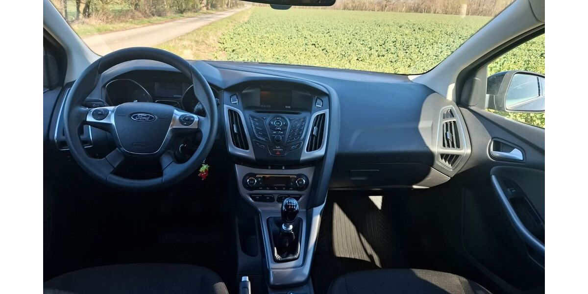Ford Focus 207.423 km 3.999 &euro; Besitz 19258