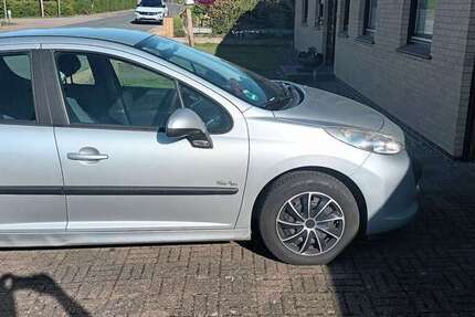 Peugeot 207 206.241 km 500 &euro; Lindhorst 31698