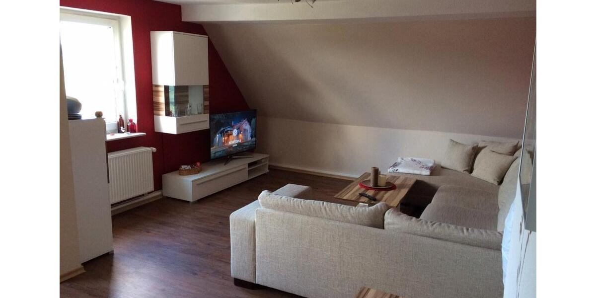Dachgeschoßwohnung Hünfeld - 3 Zimmer, 75 m&sup2;, 600&euro; | Angebot:26533065