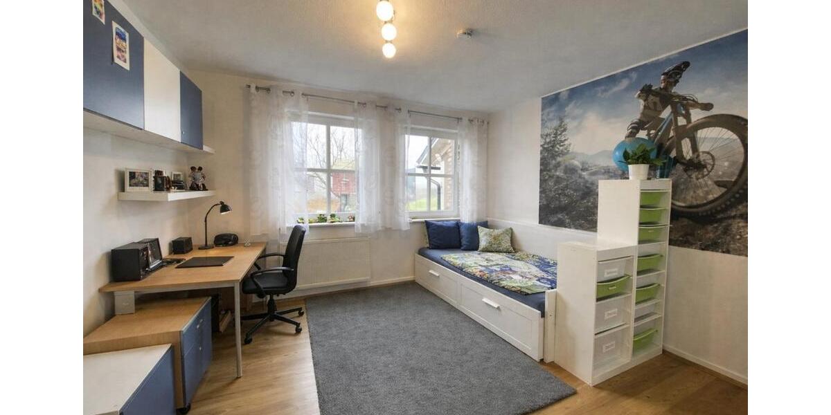 Einfamilienhaus Uslar - 6 Zimmer, 216 m&sup2;, 370.000&euro; | Angebot:26736941