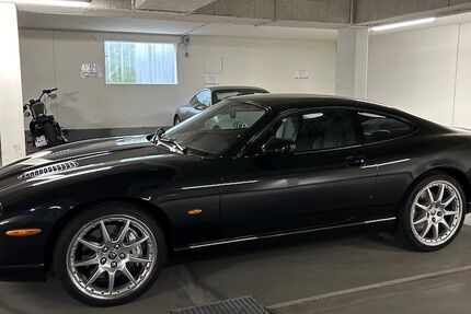 Jaguar XK8 43.874 km 45.950 &euro; München 81737