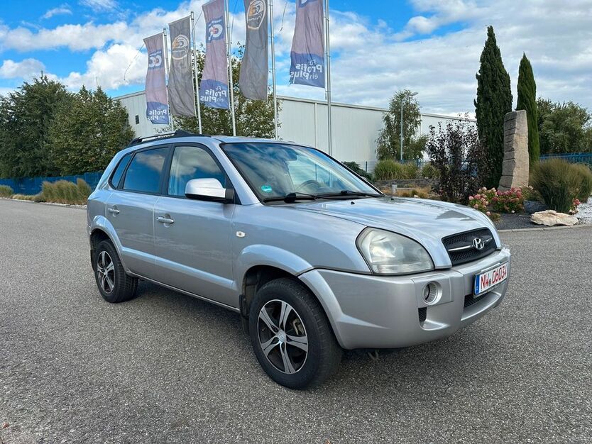 Hyundai TUCSON 185.000 km 2.450 € Neustadt Weinstraße 67433