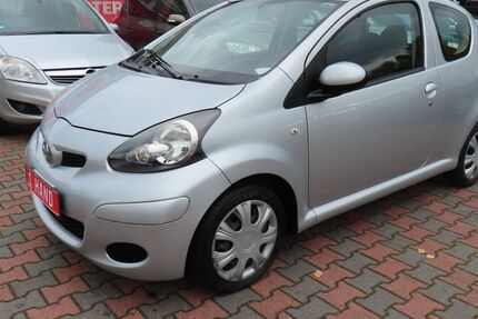 Toyota Aygo (X) 123.525 km 2.490 € Sandersdorf-Brehna 06796