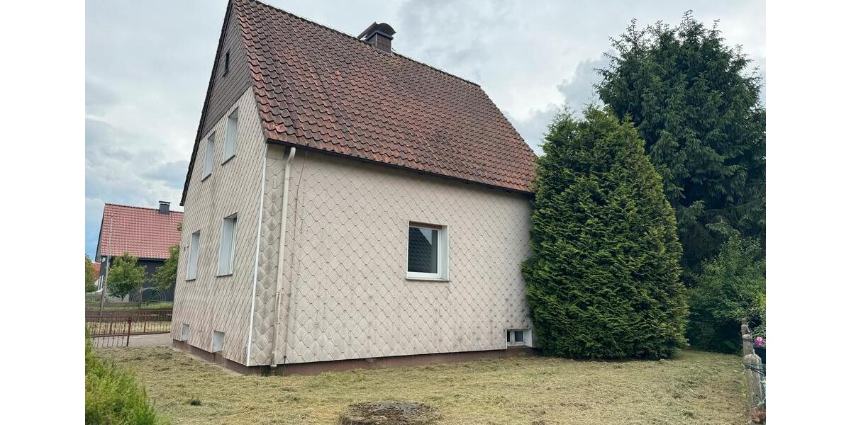 Einfamilienhaus Leopoldshöhe - 6 Zimmer, 110 m&sup2;, 340.000&euro; | Angebot:25861540