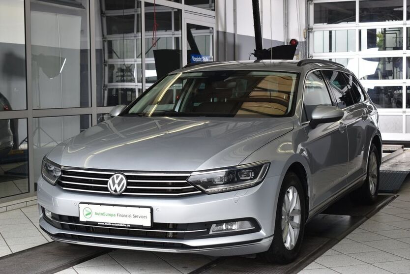 VW Passat 141.759 km 19.800 € Bad Friedrichshall 74177