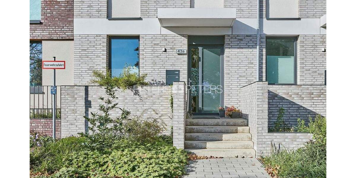 + Ihr neues Zuhause auf zwei Etagen + 3 zimmer