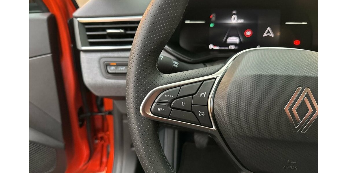 Renault Clio TCE Evolution *LED/Navi-App/Kamera/PDC/SHZG* 2.584 km 17.980 &euro; Bamberg 96052