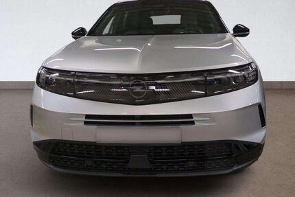 Opel Andere 13.600 km 30.700 &euro; Meckenheim 53340