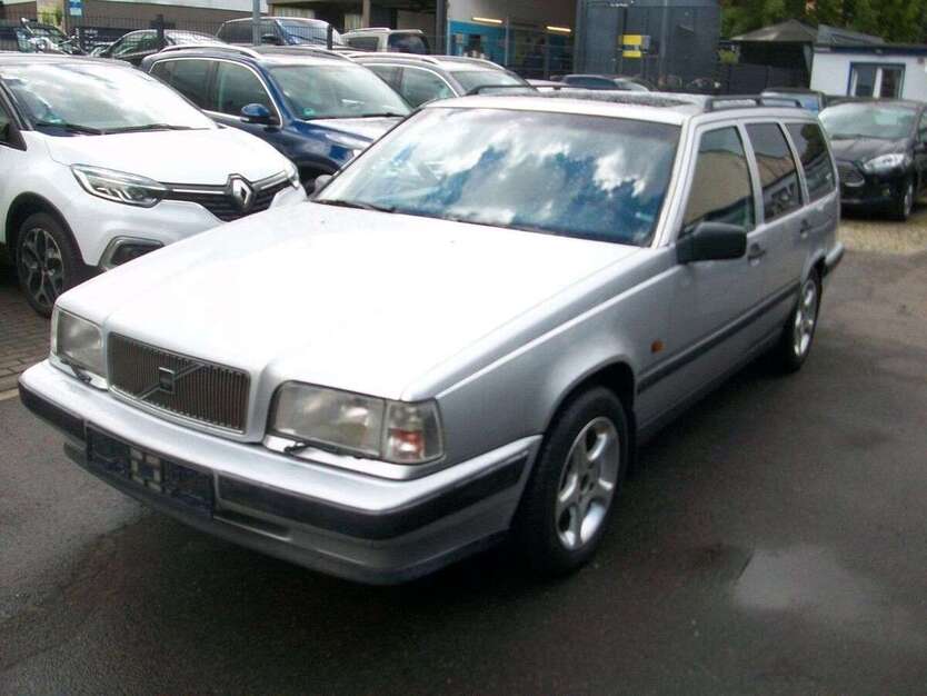 Volvo 850 315.000 km 2.250 € Berlin 12347