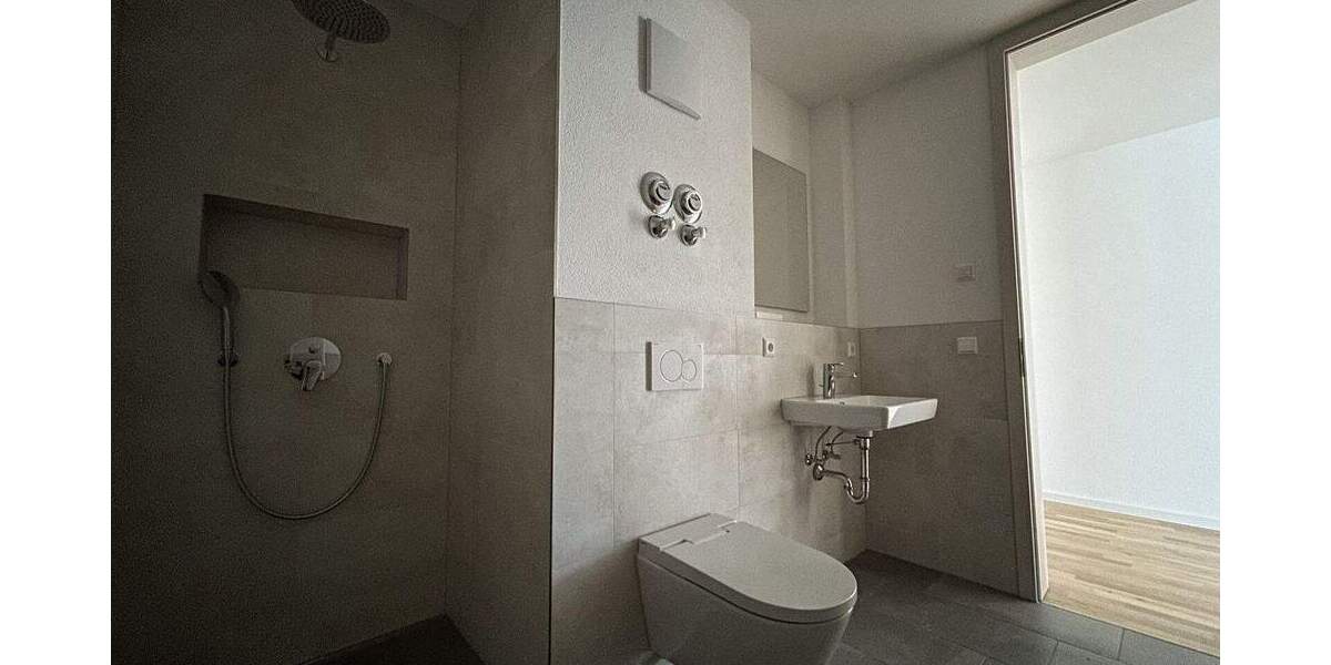 Etagenwohnung Neckarsulm / Obereisesheim Obereisesheim - 4 Zimmer, 87 m&sup2;, 1.300&euro; | Angebot:24545478