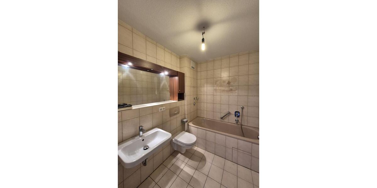 Etagenwohnung Augsburg Antonsviertel - 4 Zimmer, 109 m&sup2;, 1.400&euro; | Angebot:25866749